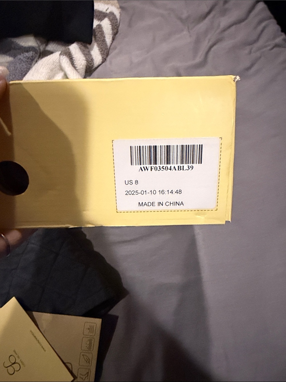 EternalPace Shimmer Buckle Pointed Toe Heeled Pump - Black- NEW Never Worn - Picture 3 of 6